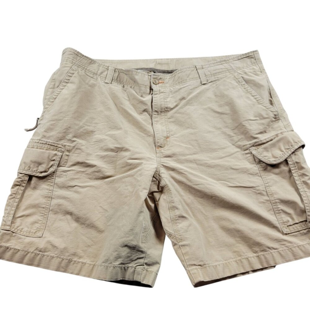 LL Bean Shorts Mens 44 Beige Khaki Cargo Outdoor Casual Preppy Natural Fit Hike